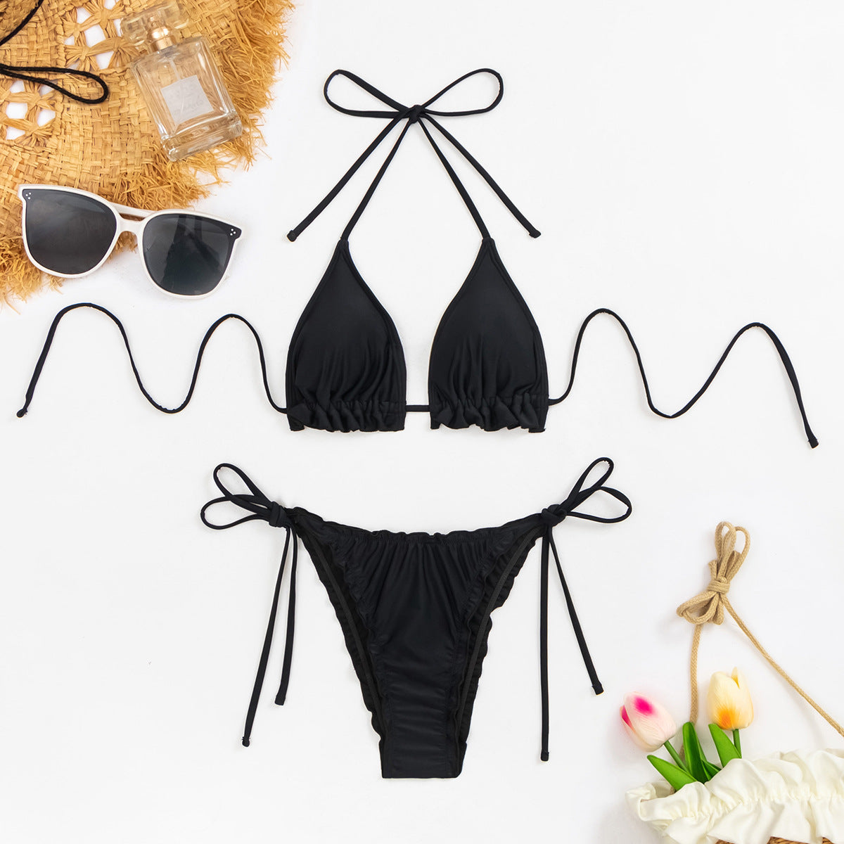 Bikini Negro – Copa Triangular, Espalda Descubierta y Lazos Ajustables